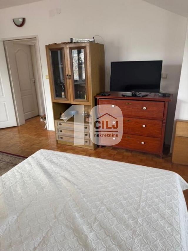 Stan u kući na obali Dunava, 2,0, 66m2 ID#1593