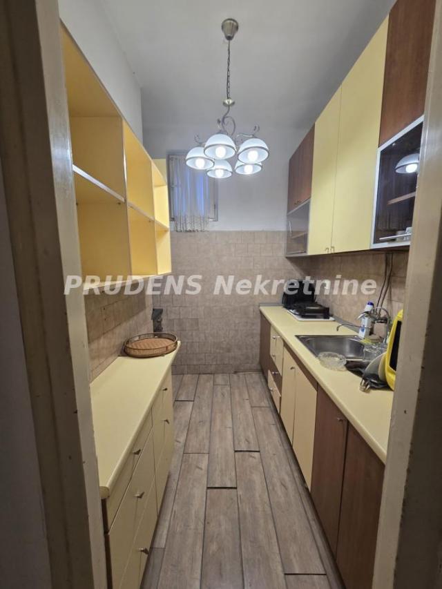 Centar, Takovska+dvorište