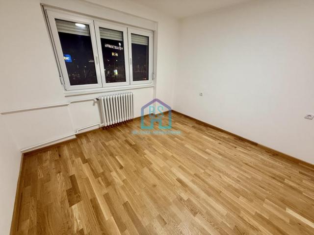 Prodaja, Stan, 54m2 , Sajmište