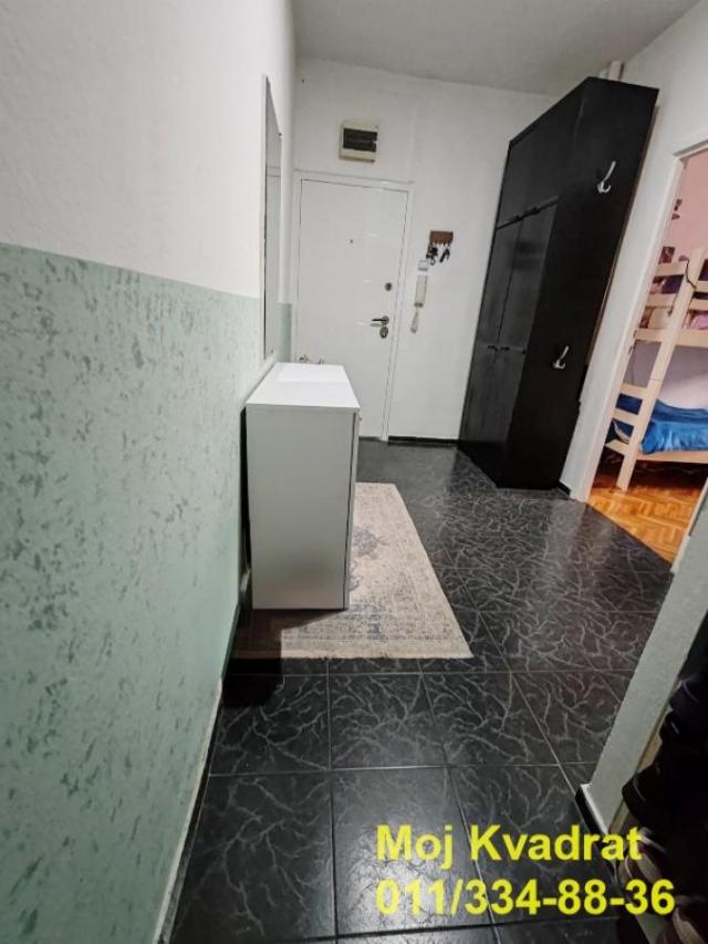 Zvezdara, Konjarnik - Deset avijatičara, 73m2