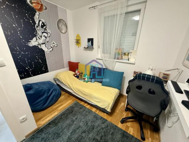 Prodaja, Stan, 74m2 , Adice