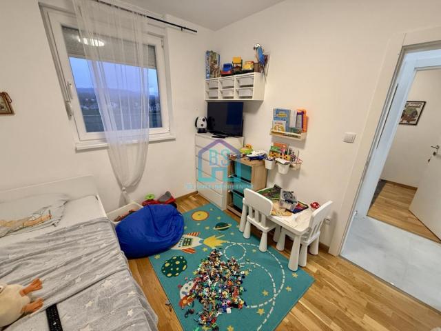 Prodaja, Stan, 74m2 , Adice