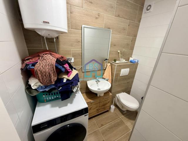 Prodaja, Stan, 74m2 , Adice