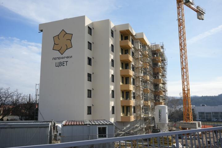 Garsonjera sa uličnim pogledom – Lepenički cvet