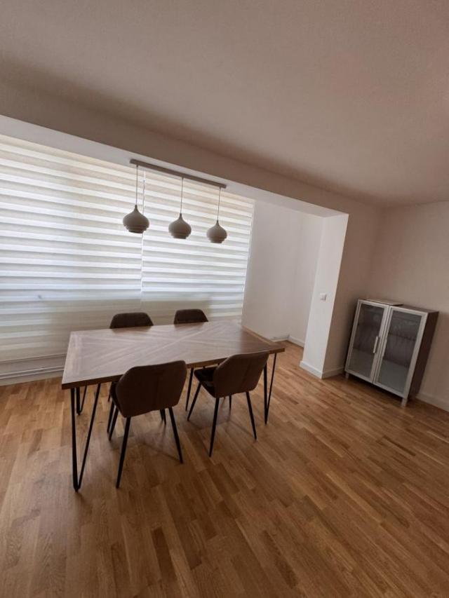 Jednoiposoban lux stan, neuseljavan stan - Pantelej