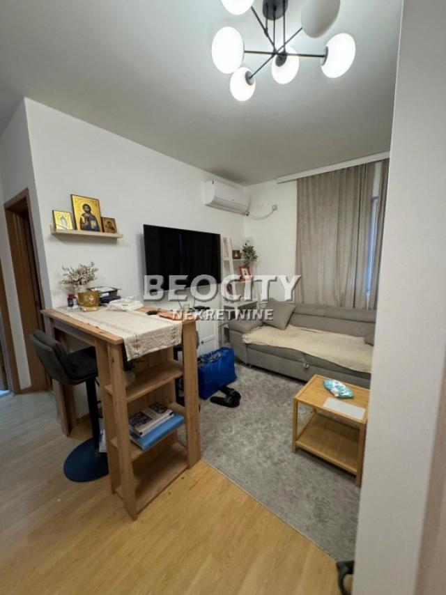 Palilula, Krnjača, Grge Andrijanovića, 1.0, 33m2, 84000EUR