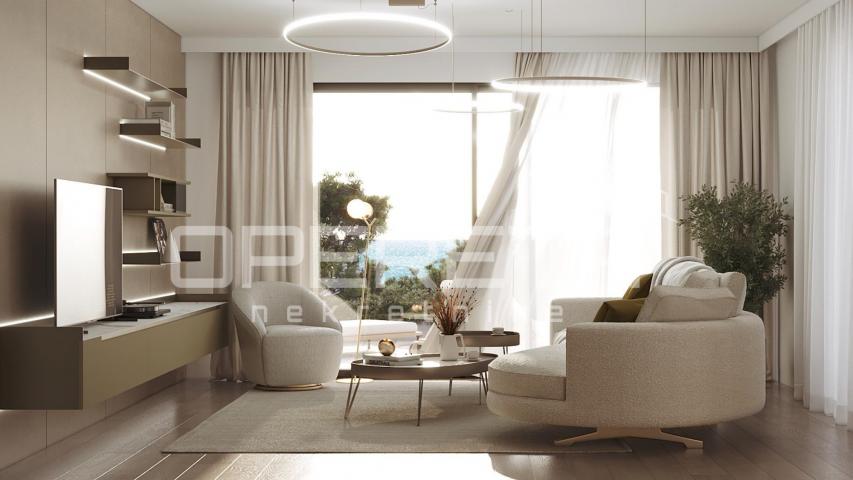Rijeka – Bivio: Ekskluzivni penthouse s krovnom terasom, privatnim bazenom i pan