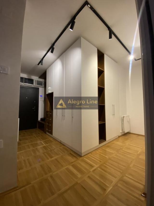 Lux četvorosoban stan 150 m2 u Subotici, naselje Prozivka