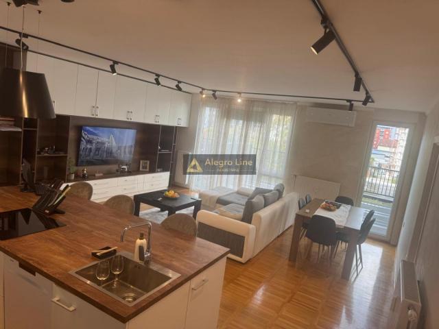 Lux četvorosoban stan 150 m2 u Subotici, naselje Prozivka