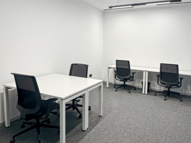 Kancelarijski prostor za 15 zaposlenih u Regus Business Tower Montenegro