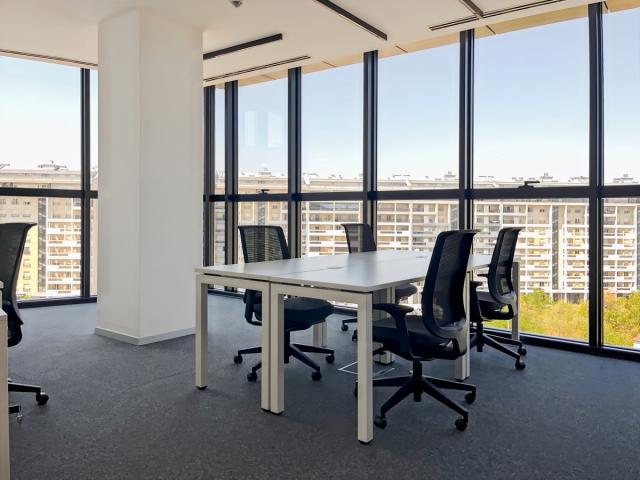 Kancelarijski prostor za 15 zaposlenih u Regus Business Tower Montenegro