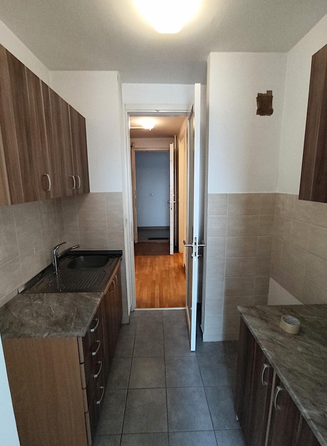 Novi Beograd, Belvil, odmah useljiv, dvosoban, T, uknj . . 