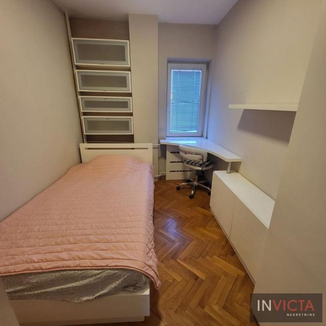 Četvorosoban - Radnička ulica, centar