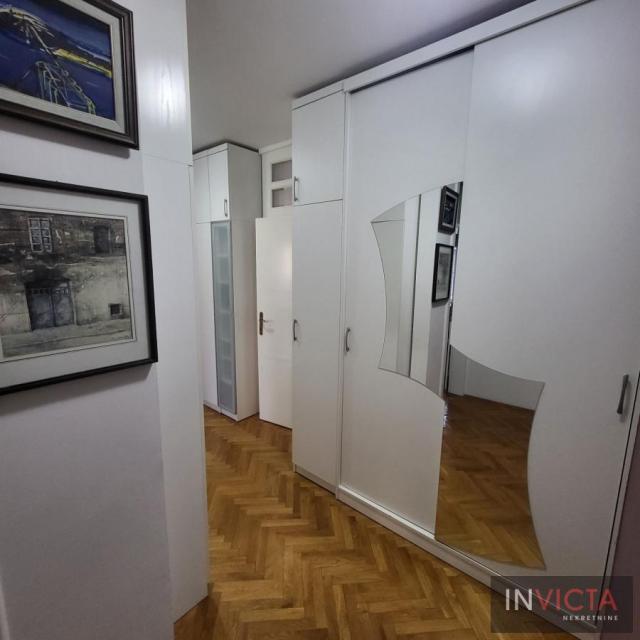Četvorosoban - Radnička ulica, centar