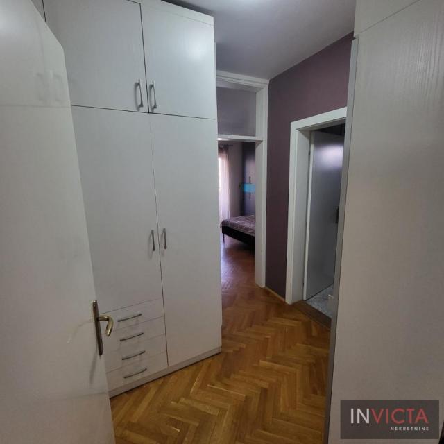 Četvorosoban - Radnička ulica, centar