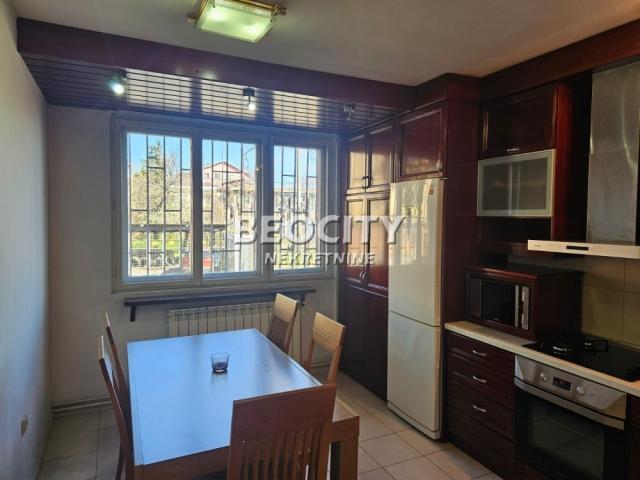 Palilula, Karaburma, Marijane Gregoran 1. prolaz, 3.0, 71m2, 153000EUR