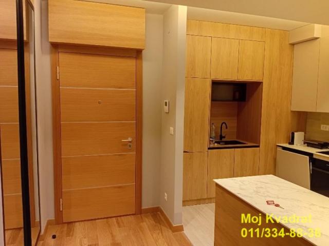Novi Beograd, Blok 65 - Tadije Sondermajera, 98m2
