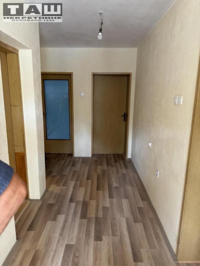KUĆA U BLIZINI CENTRA