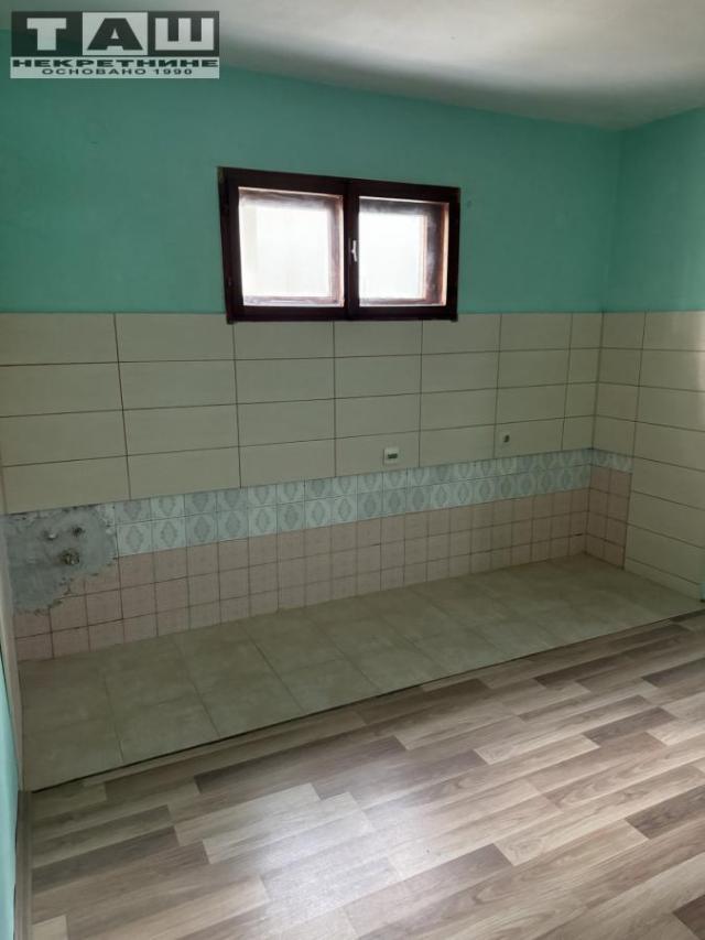 KUĆA U BLIZINI CENTRA