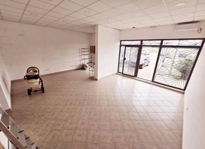 Izdaje se poslovni prostor 120 m² – Stari aerodrom, Podgorica