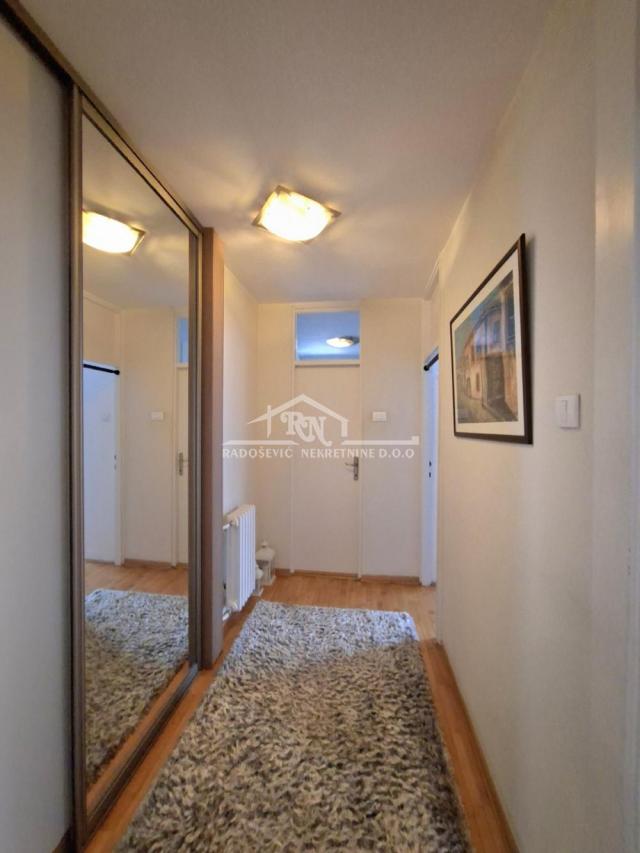 Banjica, Bulevar oslobođenja, 77m2 ID#1643