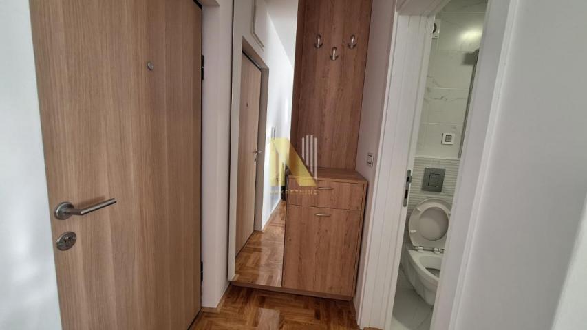 Nov, Kompletno namešten stan na Telepu