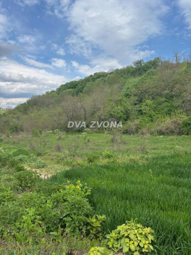 PRODAJA PLACA 26 ARI – VIKEND ZONA ČORTANOVCI