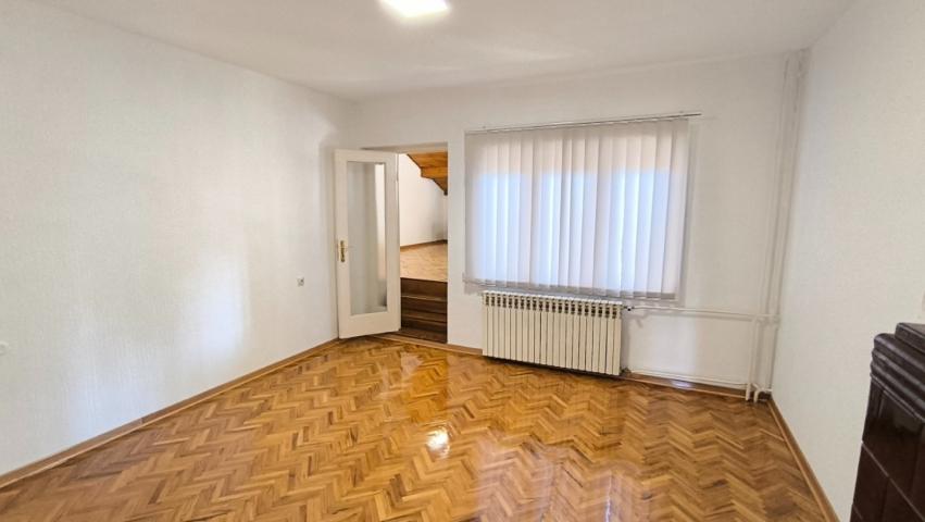 Komforan stan u blizini Doma zdravlja