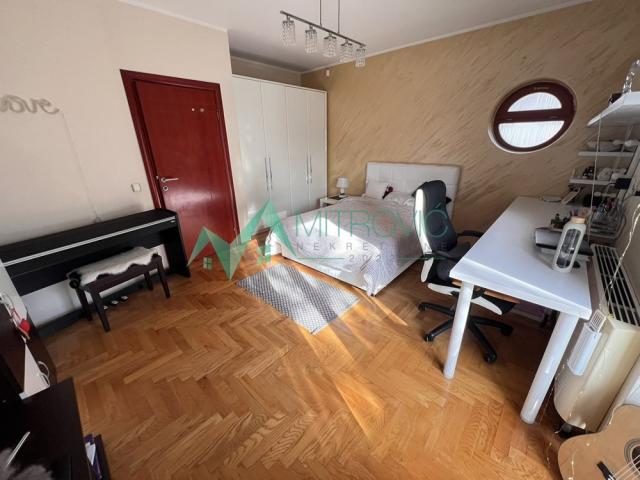 Novi Sad, Adice - uz Telep - Komforna šestosobna spratna kuća na lepom placu 