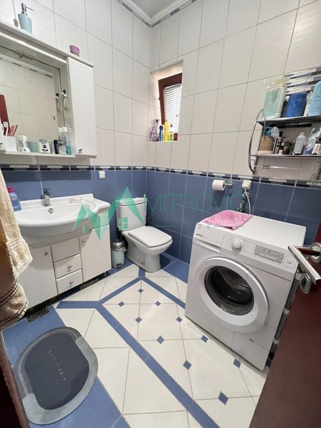 Novi Sad, Adice - uz Telep - Komforna šestosobna spratna kuća na lepom placu 