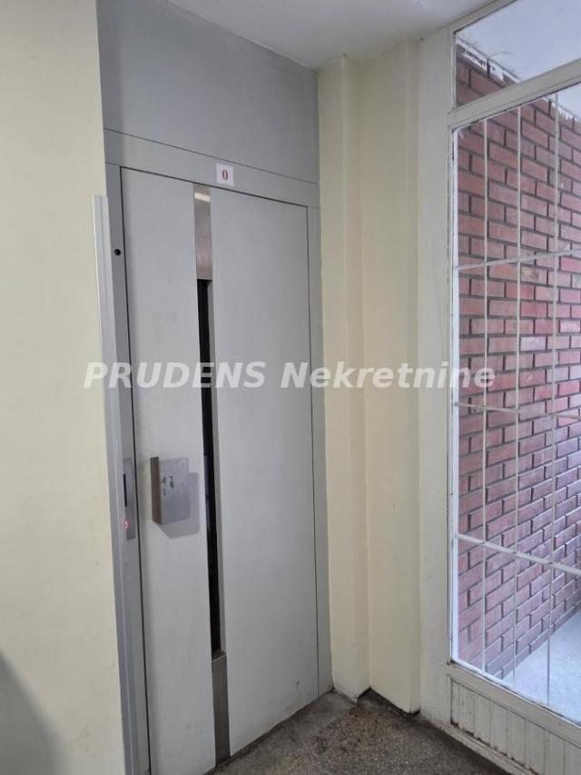 CENTAR - 4.0, 114m2, uknjižen, odmah useljv