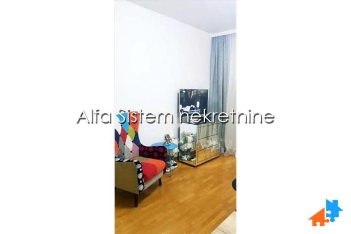 Izdavanje, Stan, Blok 67, Belville