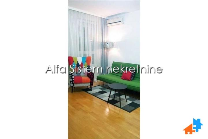 Izdavanje, Stan, Blok 67, Belville