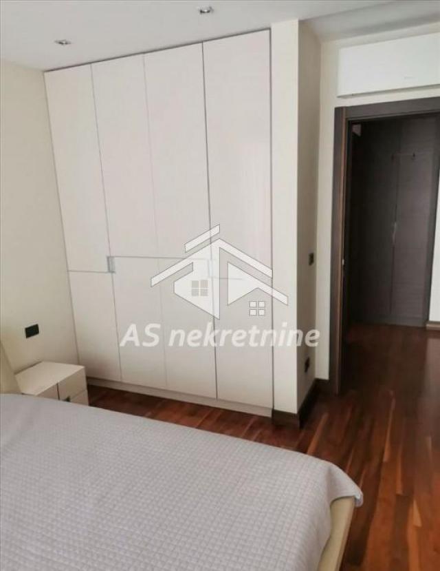Izdavanje, Stan, Blok 11, Hotel Jugoslavija, Trešnjinog Cveta