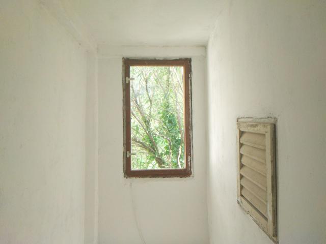 House with two apartments in Becici