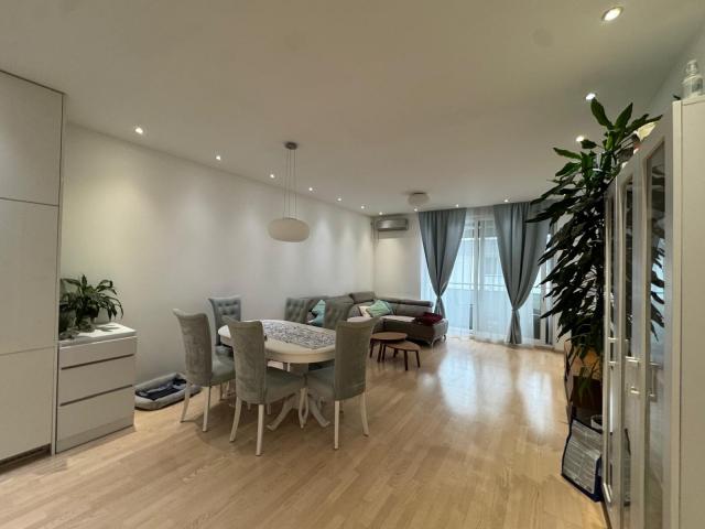 NOVI SAD - SAJAM - 97.00 m2