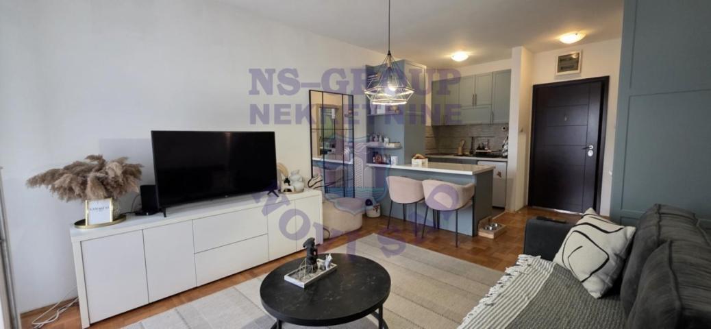 Garsonjera na Grbavici 29m2