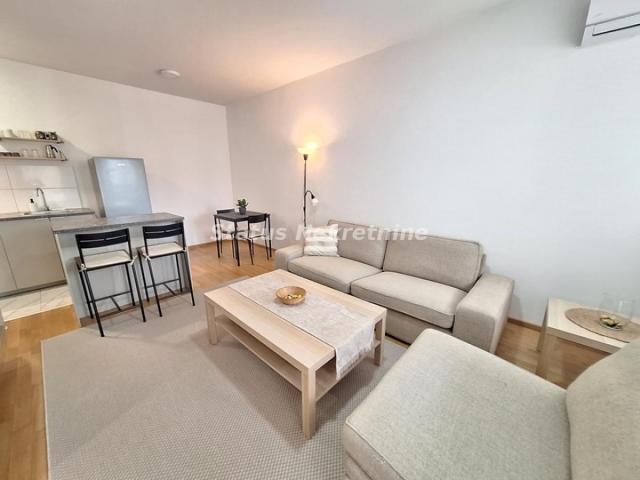 Dvosoban stan 46 m², Centar, Novi Sad, 2. sprat