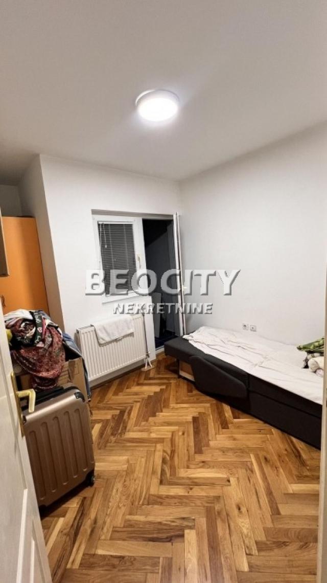 Novi Sad, Bulevar Evrope, Vardarska, 2.0, 33m2, 103000EUR