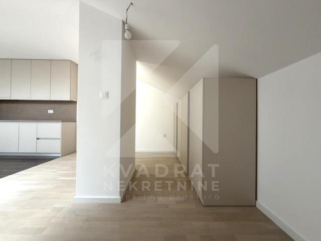 Prodaja, Garsonjera, Podgorica, Tološi, 45m2