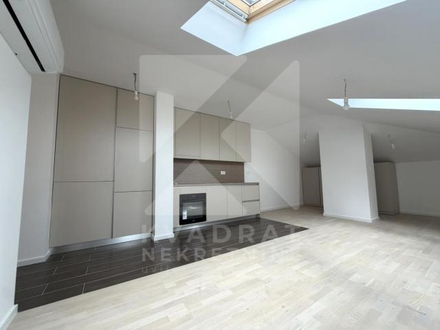Prodaja, Garsonjera, Podgorica, Tološi, 45m2