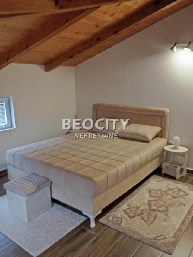 Novi Sad, Telep, Bogdan Šuputa , 2.0, 64m2, 400EUR