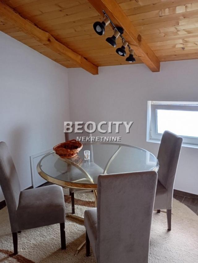 Novi Sad, Telep, Bogdan Šuputa , 2.0, 64m2, 400EUR
