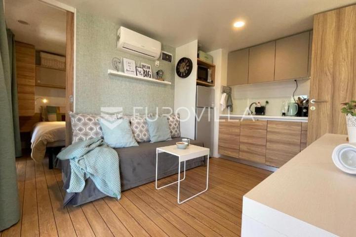 Istra, Rovinj, ‪moderne mobilne kućice 32 m² i terasa 28 m²