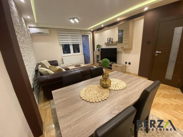  LUKSUZAN DVOSOBAN PET FRIENDLY STAN KOD ALEKSANDROVE ZGRADE
