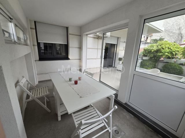 Slavujev venac, 2.5 ,56+24m2, novogradnja, uknjizen
