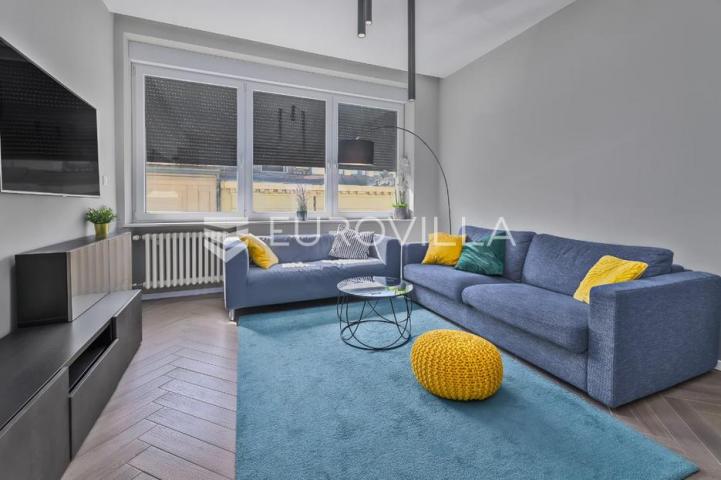 Zagreb, strogi centar, prekrasan dvosoban stan 46 m²