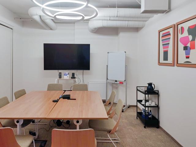 Kancelarije i atraktivnog dizajna za 10 osobe na lokaciji Spaces Navigator II