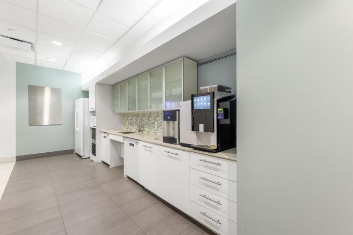 Privatne kancelarije za 4 osobe na lokaciji Regus The One