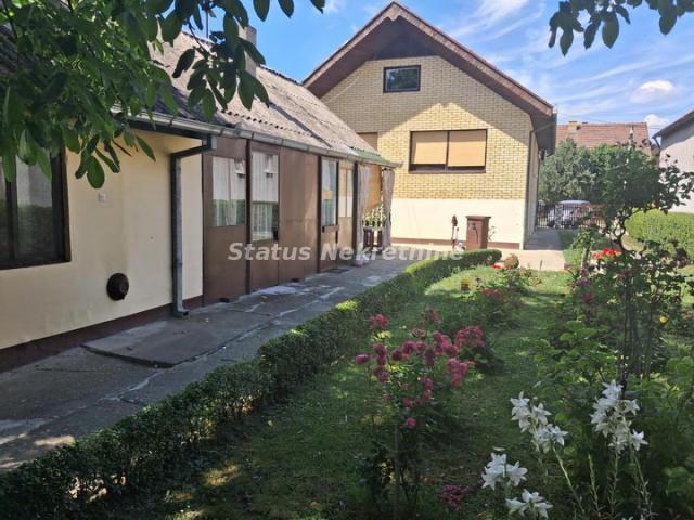 Futog-Porodična kuća 93 m2 na Lepom održavanom Dvorištu od 800 m2 u blizini Škole-065/385 8880